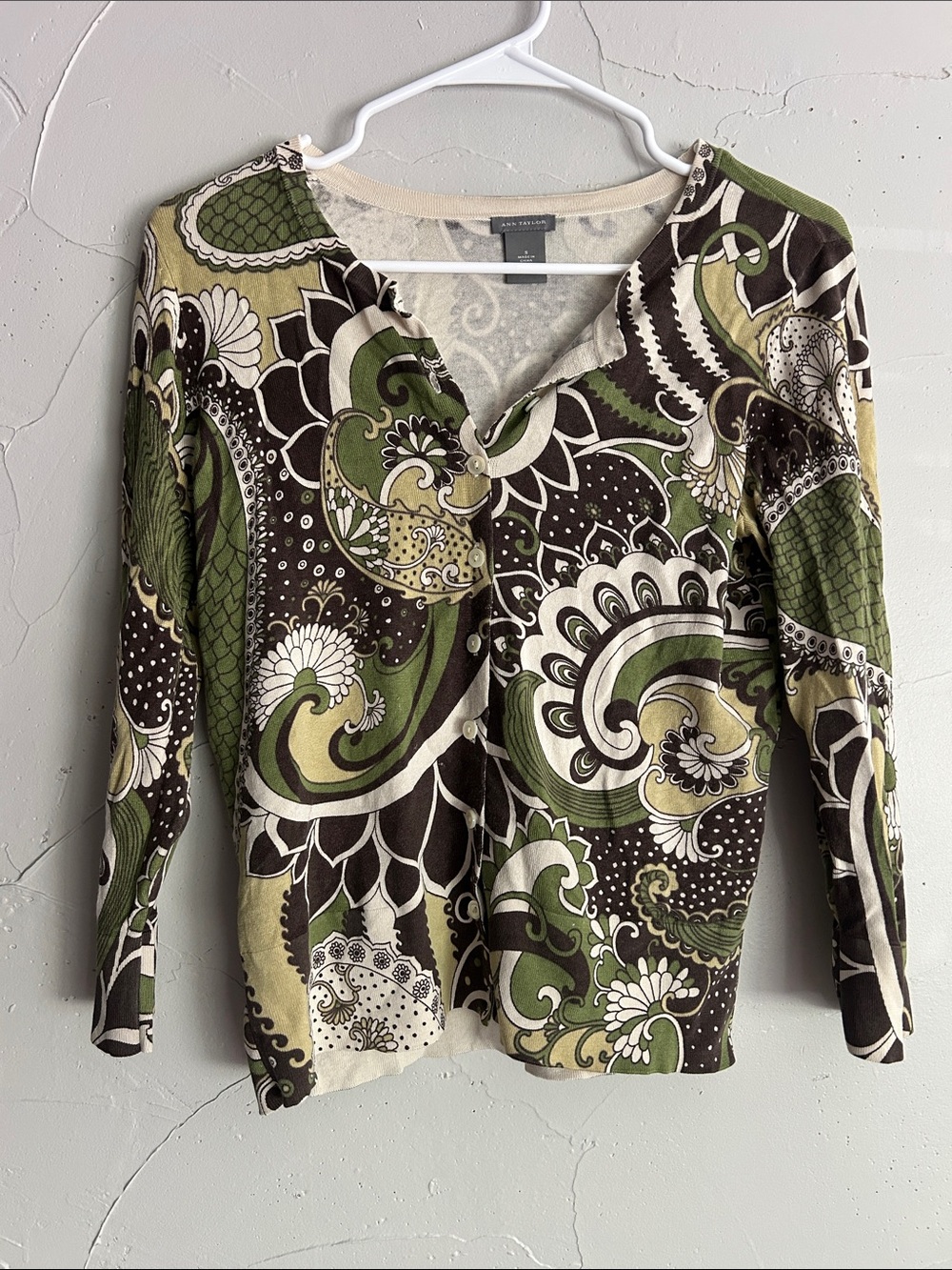 Ann Taylor Olive Green Brown Cream Paisley Print Long Sleeve Cardigan